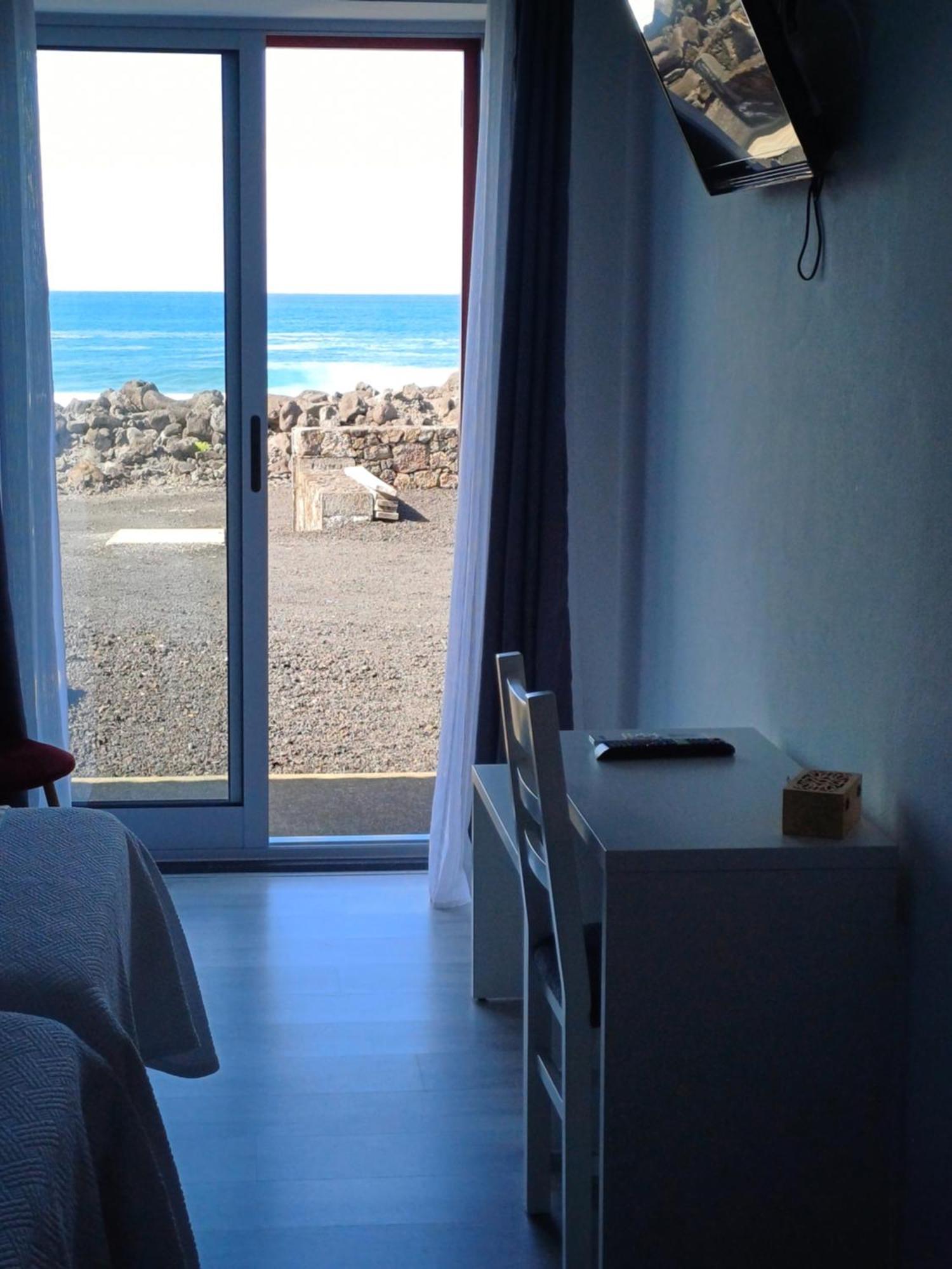 Ocean Breeze Bed and Breakfast Cais do Mourato Esterno foto